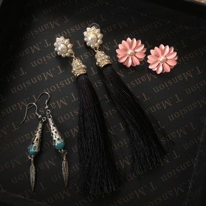 Earrings lot